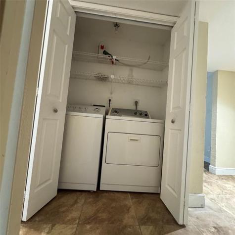 805 Riverside Drive Coral Springs FL 33071