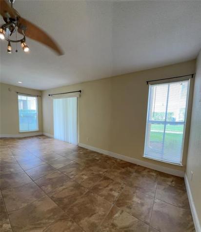 805 Riverside Drive Coral Springs FL 33071
