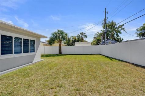 6101 NE 7th Avenue Oakland Park FL 33334