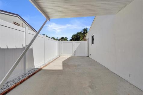 6101 NE 7th Avenue Oakland Park FL 33334