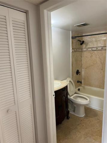 8601 NW 34th Place Fort Lauderdale FL 33351