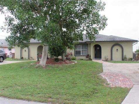 516 SE 4th Terrace Cape Coral FL 33990
