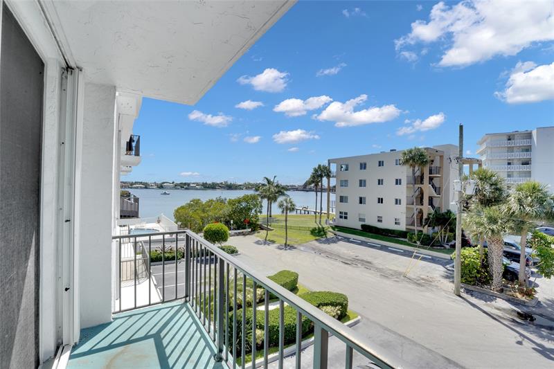 301 Croton Avenue Lantana FL 33462