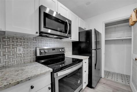 301 Croton Avenue Lantana FL 33462