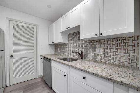 301 Croton Avenue Lantana FL 33462