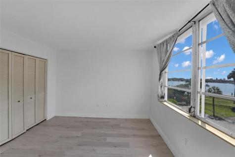 301 Croton Avenue Lantana FL 33462