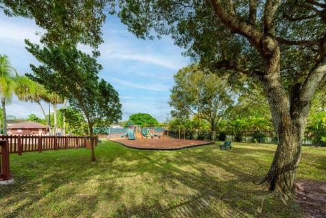 6604 SW 114th Place Miami FL 33173