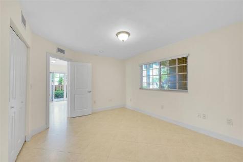 410 SW 15th Street Pompano Beach FL 33060
