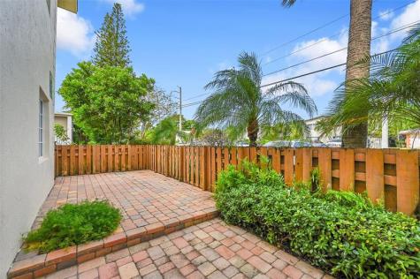 410 SW 15th Street Pompano Beach FL 33060