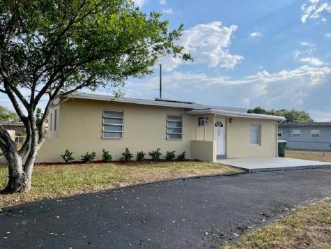 1000 NW 11th Court Fort Lauderdale FL 33311