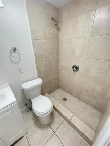 1000 NW 11th Court Fort Lauderdale FL 33311