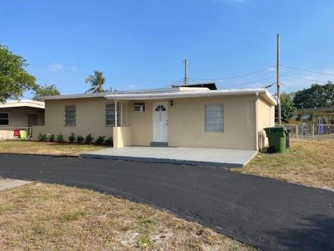 1000 NW 11th Court Fort Lauderdale FL 33311