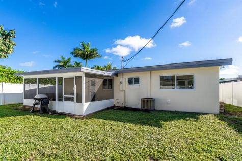 4751 NE 4th Avenue Oakland Park FL 33334