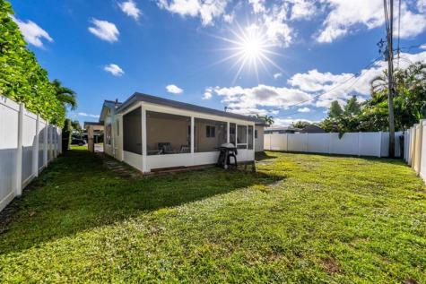 4751 NE 4th Avenue Oakland Park FL 33334