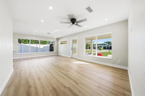 4751 NE 4th Avenue Oakland Park FL 33334