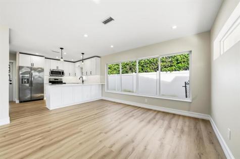 4751 NE 4th Avenue Oakland Park FL 33334