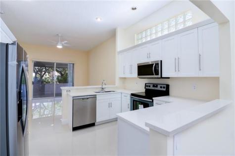 10825 Morningstar Drive Cooper City FL 33026