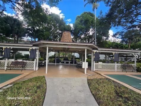 3531 NW 50th Avenue Lauderdale Lakes FL 33319