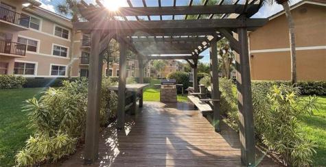 9055 Wiles Road Coral Springs FL 33067