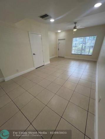 3333 Confetti Lane Margate FL 33063