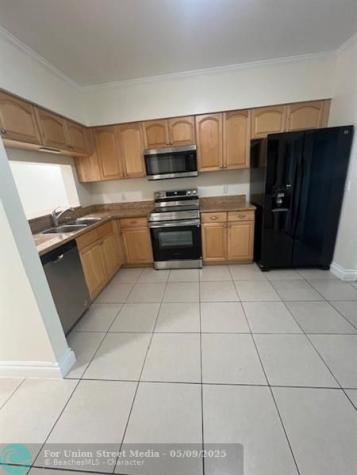 3333 Confetti Lane Margate FL 33063