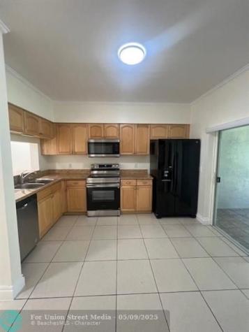 3333 Confetti Lane Margate FL 33063