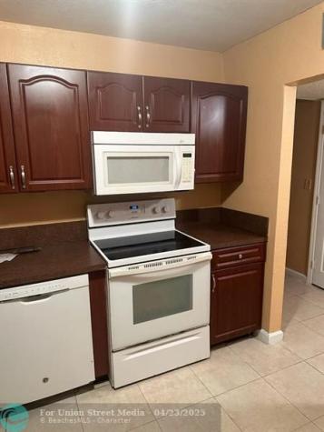 3300 Spanish Moss Terrace Lauderhill FL 33319