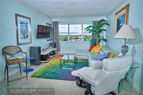 2555 NE 11th Street Fort Lauderdale FL 33304