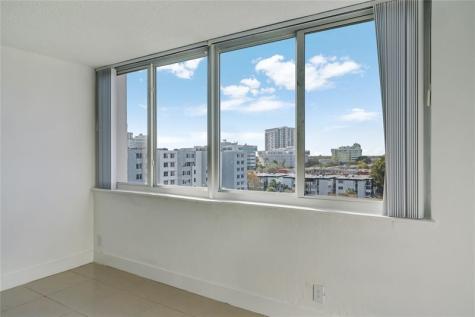 9001 SW 77th Avenue Miami FL 33156