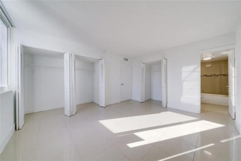 9001 SW 77th Avenue Miami FL 33156