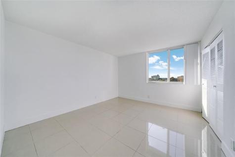 9001 SW 77th Avenue Miami FL 33156
