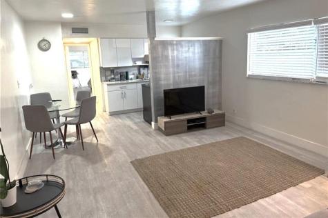 1638 Plunkett Street Hollywood FL 33020