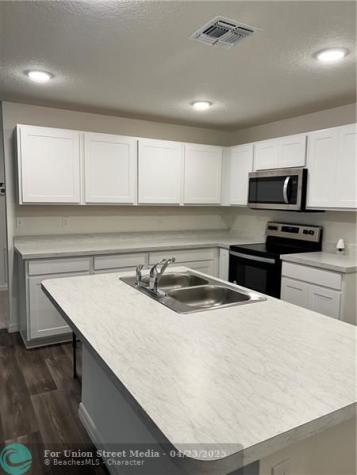 4067 SW Port Saint Lucie Boulevard Port St Lucie FL 34953
