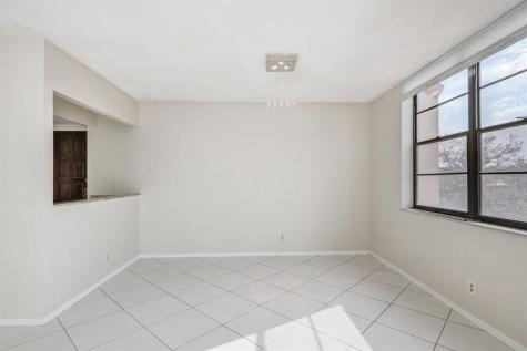3900 N Hills Drive Hollywood FL 33021