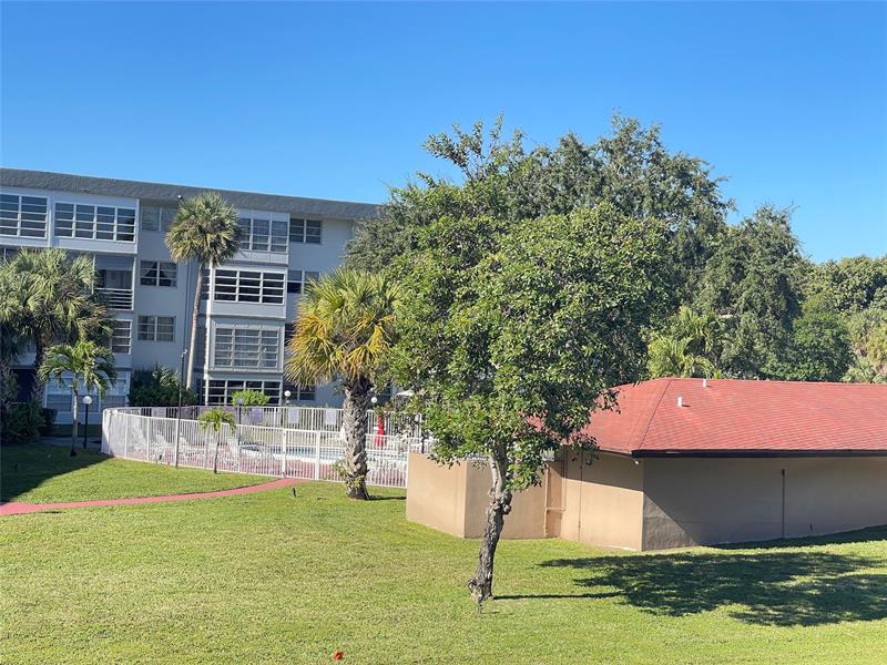 2900 NW 47th Terrace Lauderdale Lakes FL 33313