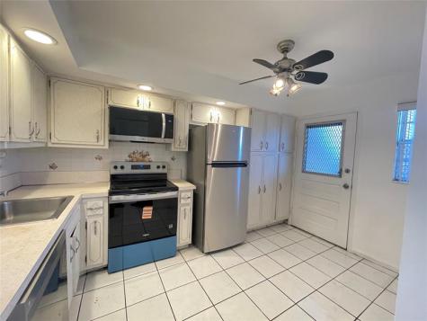 2900 NW 47th Terrace Lauderdale Lakes FL 33313
