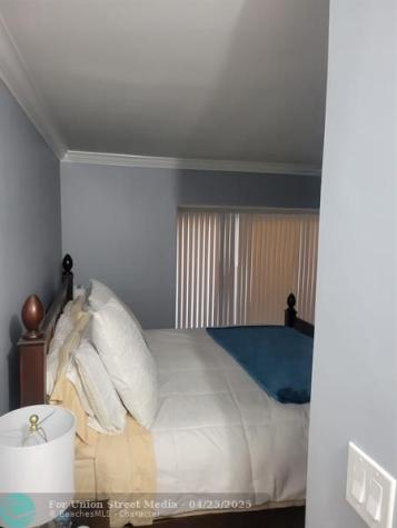 6562 Racquet Club Drive Fort Lauderdale FL 33319