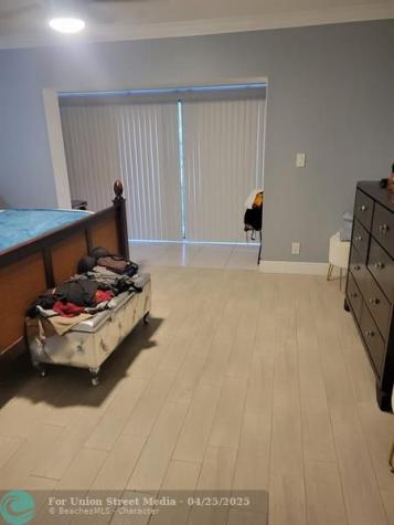 6562 Racquet Club Drive Fort Lauderdale FL 33319