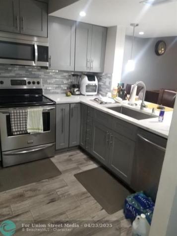 6562 Racquet Club Drive Fort Lauderdale FL 33319