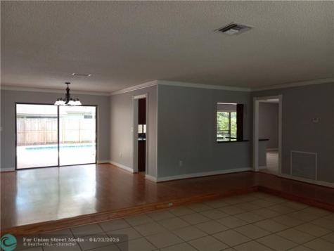 5151 SW 101st Avenue Cooper City FL 33328