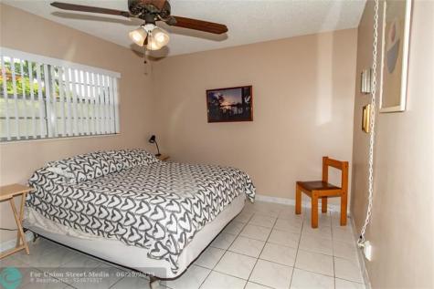 5003 NW 35th Street Lauderdale Lakes FL 33319