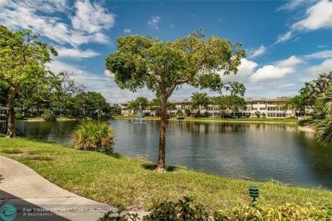 5003 NW 35th Street Lauderdale Lakes FL 33319
