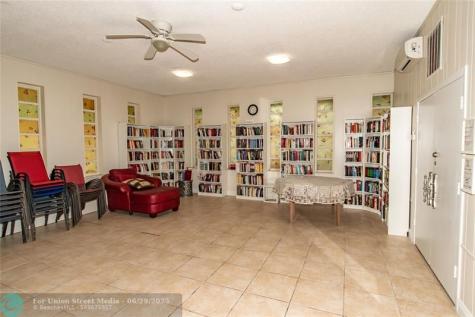 5003 NW 35th Street Lauderdale Lakes FL 33319