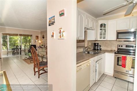 5003 NW 35th Street Lauderdale Lakes FL 33319