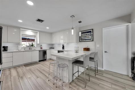 5281 NE 19th Avenue Fort Lauderdale FL 33308