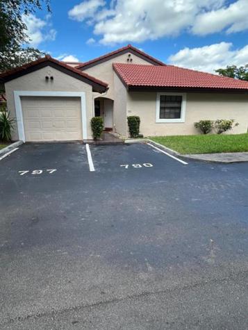9011 W Sunrise Boulevard Plantation FL 33322