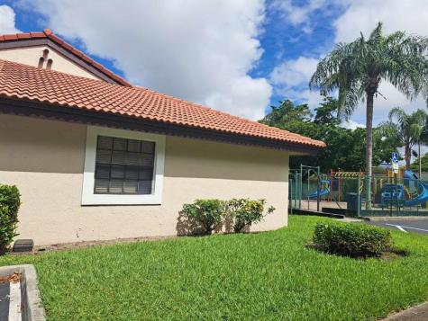 9011 W Sunrise Boulevard Plantation FL 33322