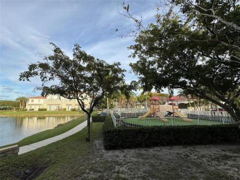2675 SW 81st Terrace Miramar FL 33025