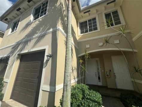 2675 SW 81st Terrace Miramar FL 33025