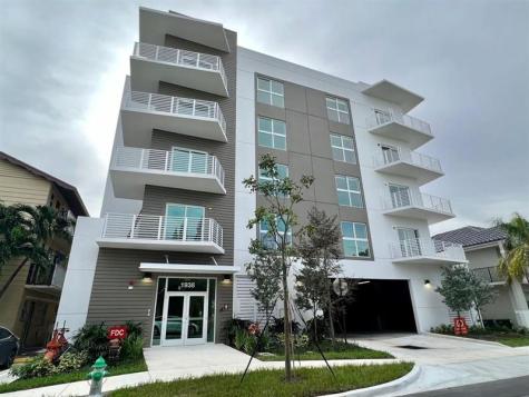 1938 Jackson Street Hollywood FL 33020